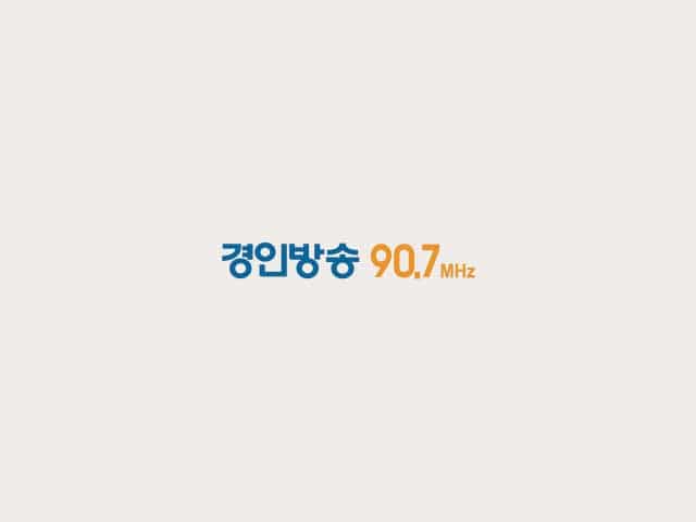IFM 90.7 MHz logo