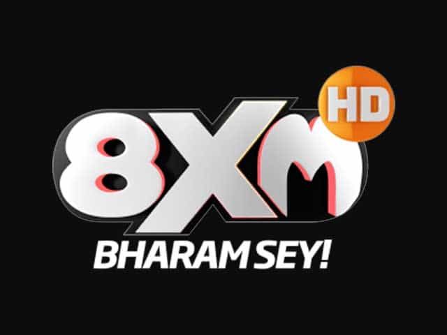 8XM logo